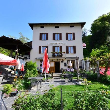 Hotel Pensione Serena Purasca Екстер'єр фото