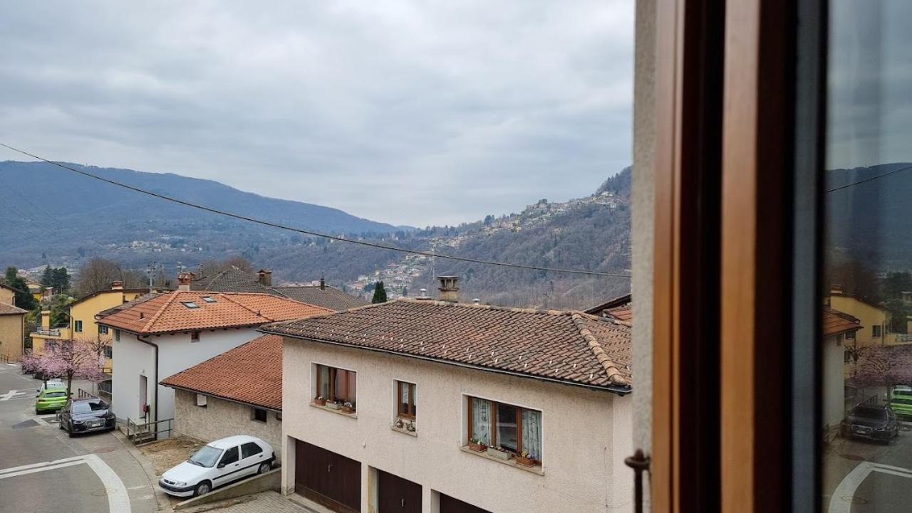 Hotel Pensione Serena Purasca Екстер'єр фото