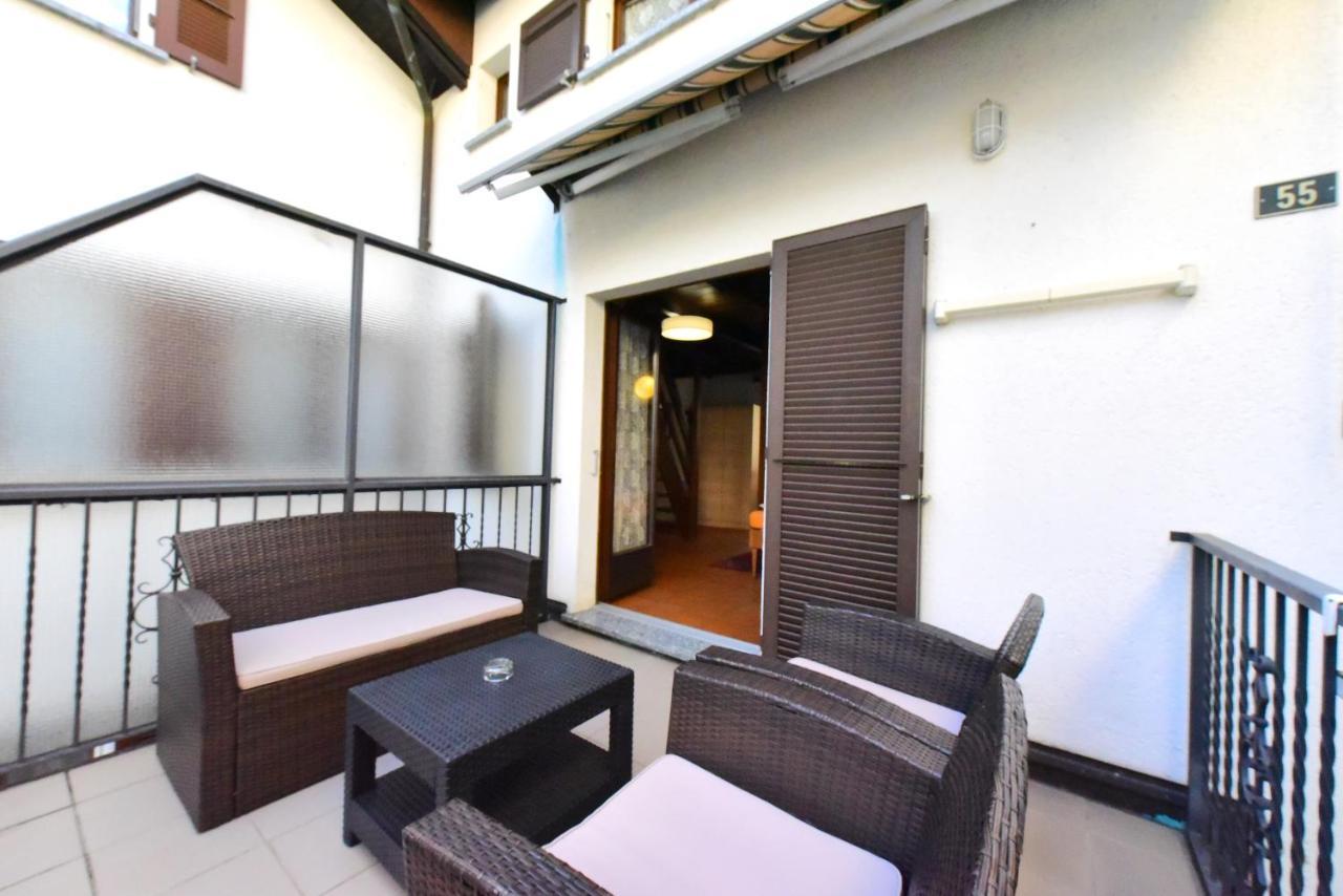 Hotel Pensione Serena Purasca Екстер'єр фото